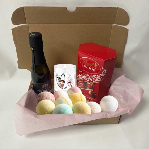 Mother's Day Chocolate, Bath Bombs &amp; Prosecco Pamper Hamper with Personalised Candle