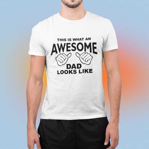 Personalised "This is What An Awesome Dad Looks Like" t-Shirt - Add Name